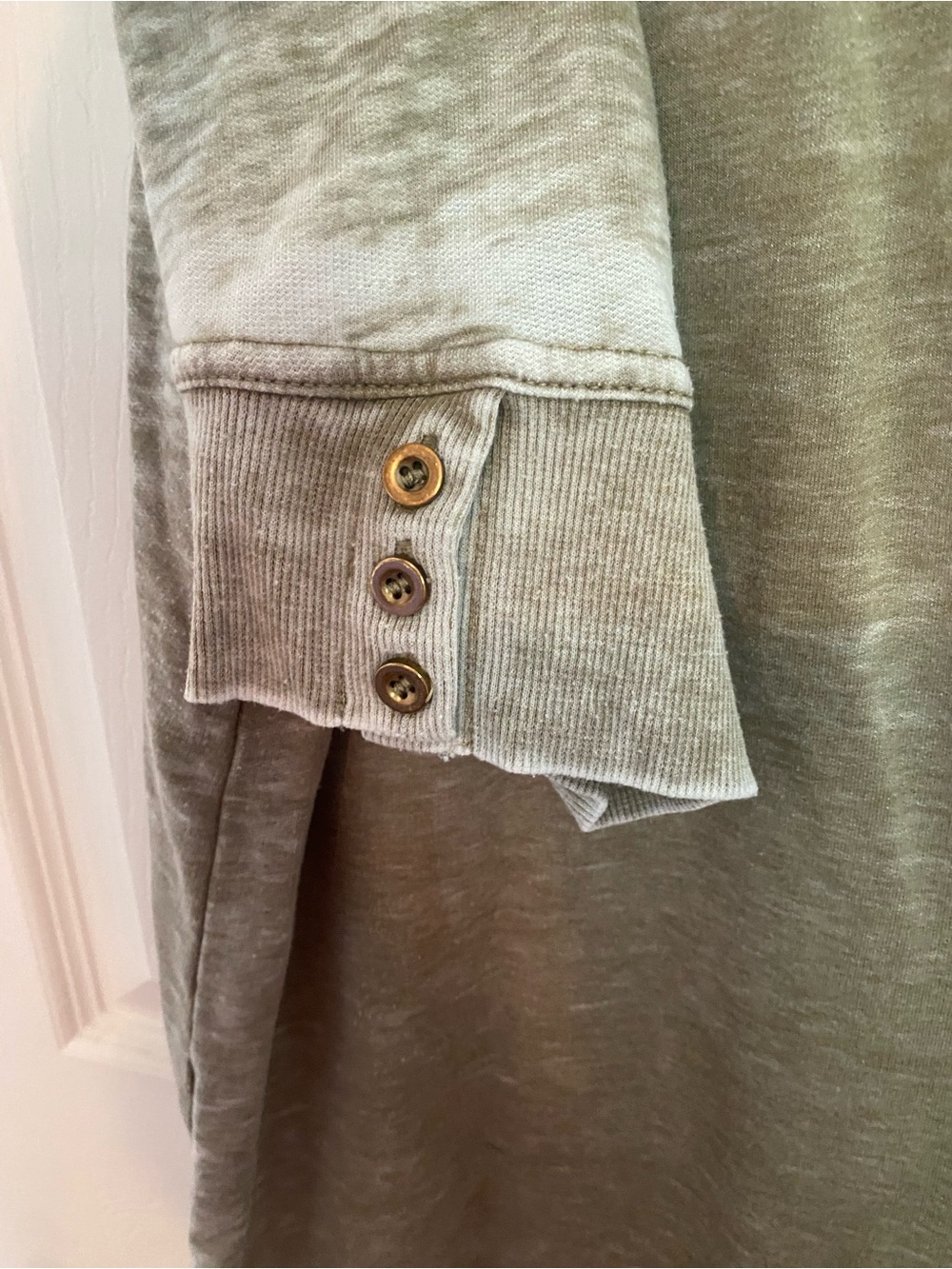 Jane + DeLancey Lightweight Olive Pullover Tee - Picture 4 of 4